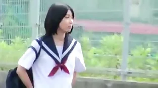 uber-cute Chinese college girl fucky-fucky in car